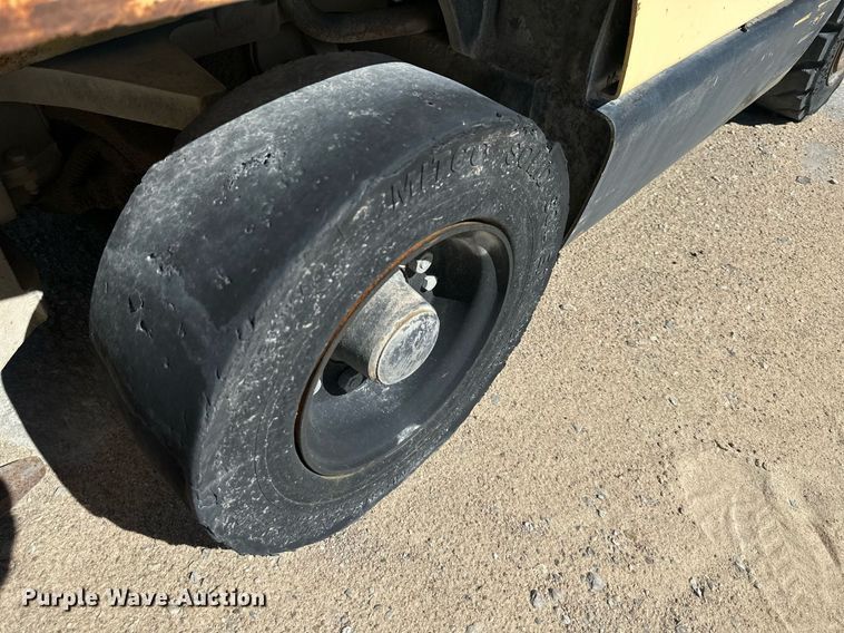 image for item LN9220 Hyster H60XM  forklift