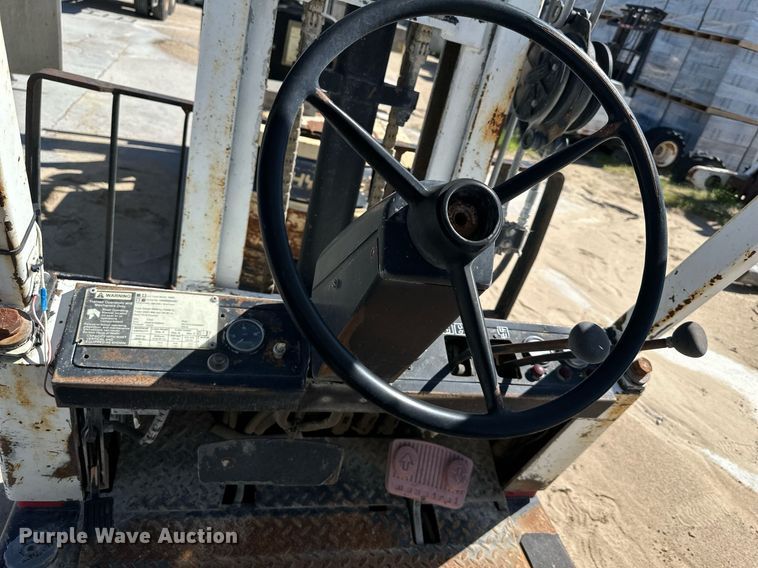 image for item LN9222 Hyster S80E  forklift