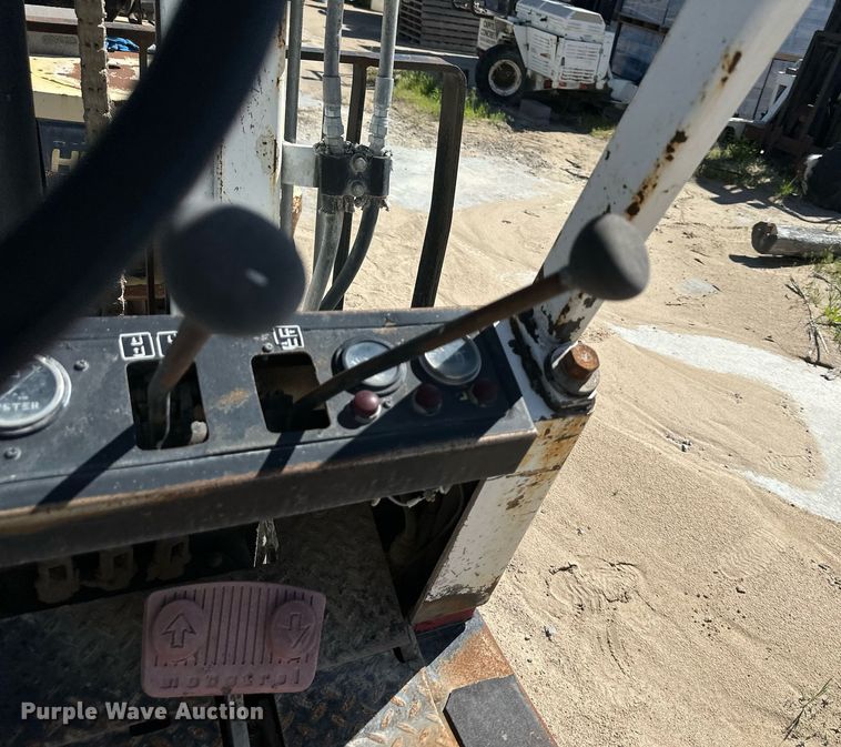 image for item LN9222 Hyster S80E  forklift