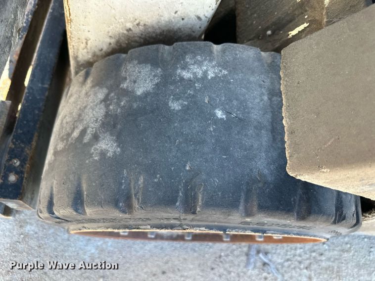 image for item LN9222 Hyster S80E  forklift