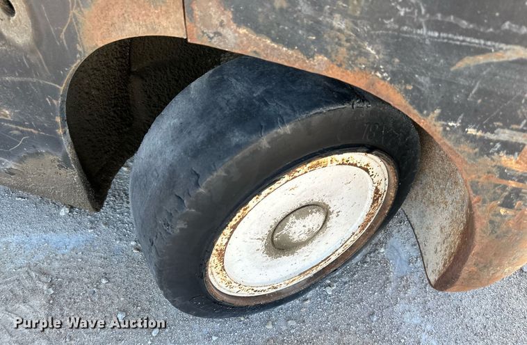 image for item LN9222 Hyster S80E  forklift