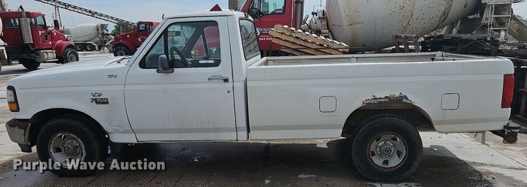 image for item LW9562 1995 Ford F150  pickup truck