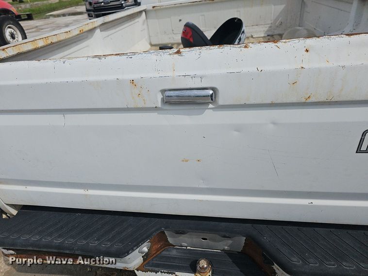 image for item LW9562 1995 Ford F150  pickup truck