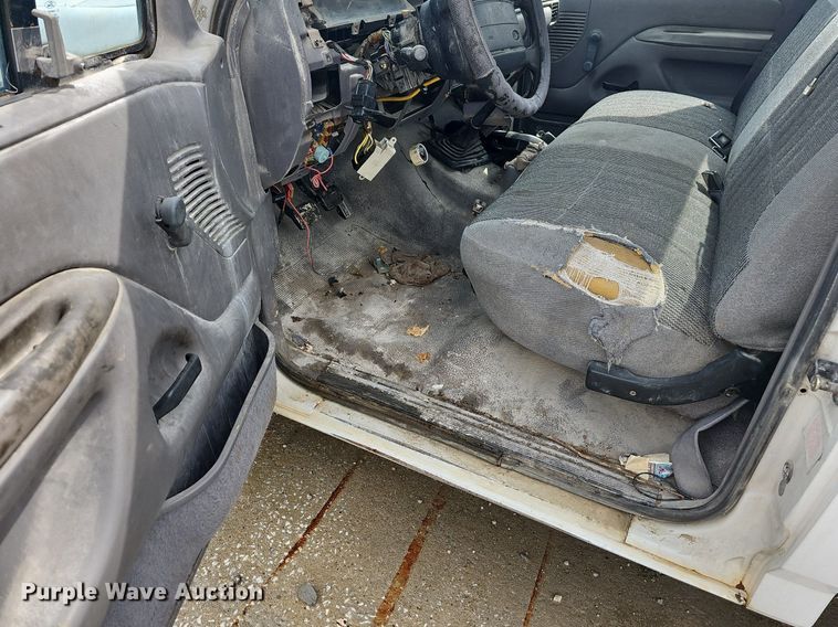 image for item LW9562 1995 Ford F150  pickup truck