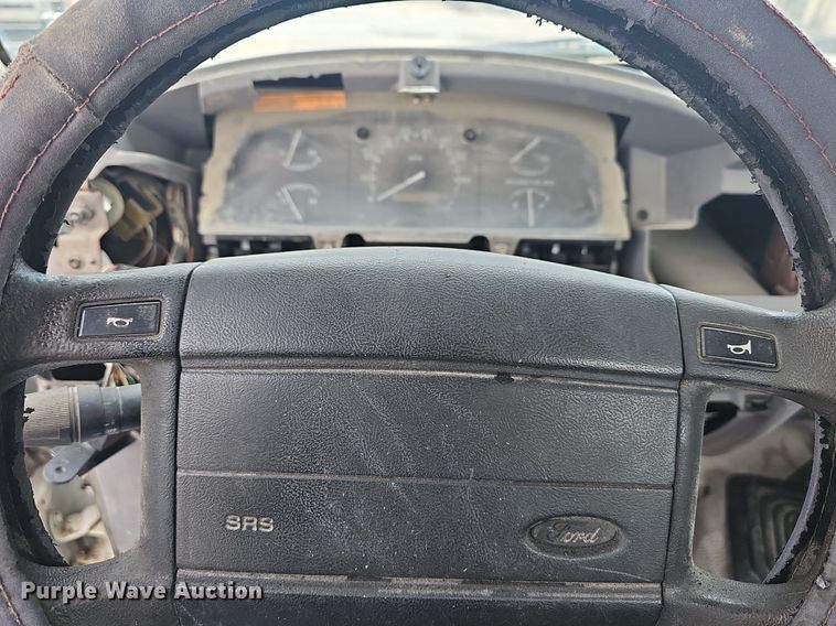 image for item LW9562 1995 Ford F150  pickup truck