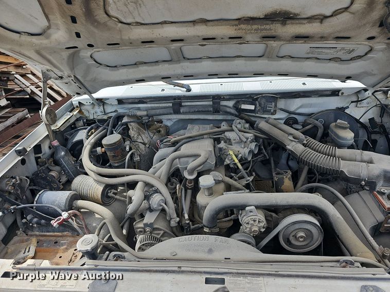 image for item LW9562 1995 Ford F150  pickup truck