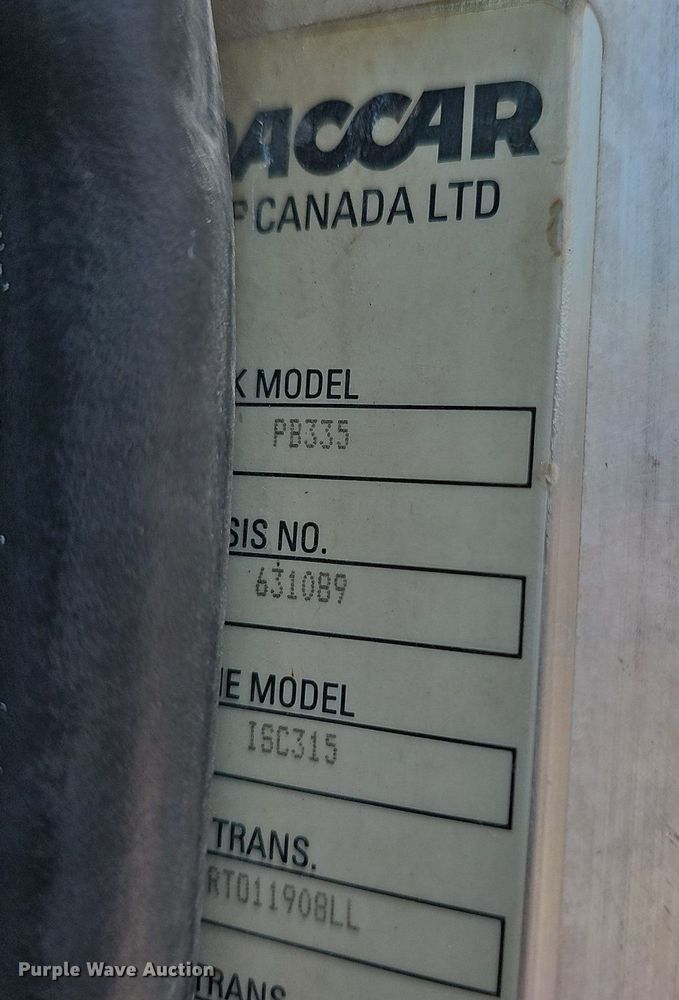 image for item LW9563 2006 Peterbilt 335  ready mix truck