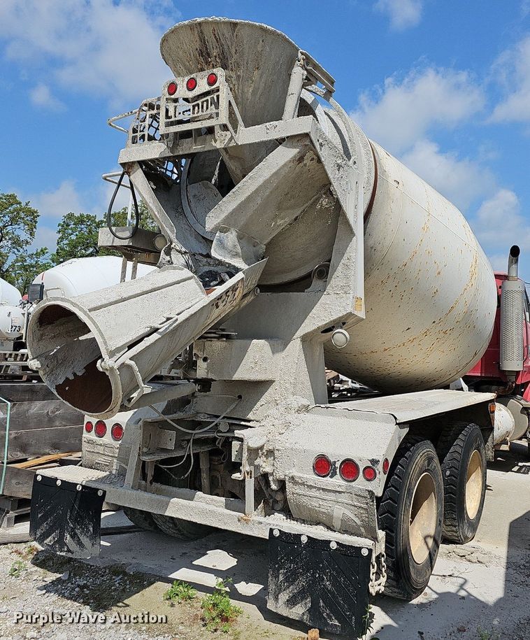 image for item LW9564 2006 Sterling L-Line  ready mix truck