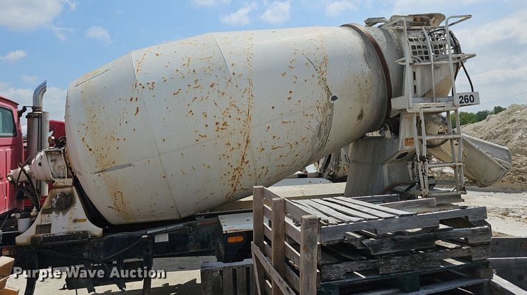 image for item LW9564 2006 Sterling L-Line  ready mix truck