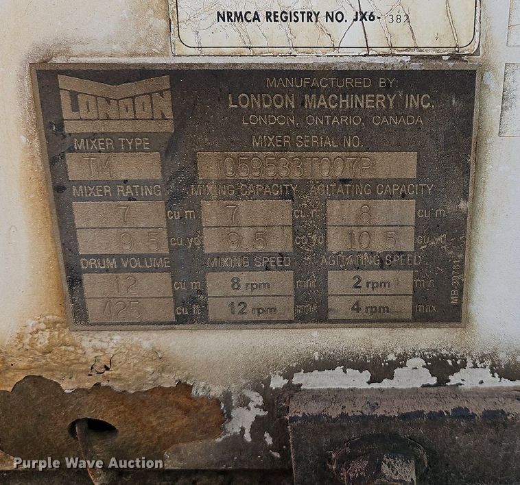 image for item LW9564 2006 Sterling L-Line  ready mix truck