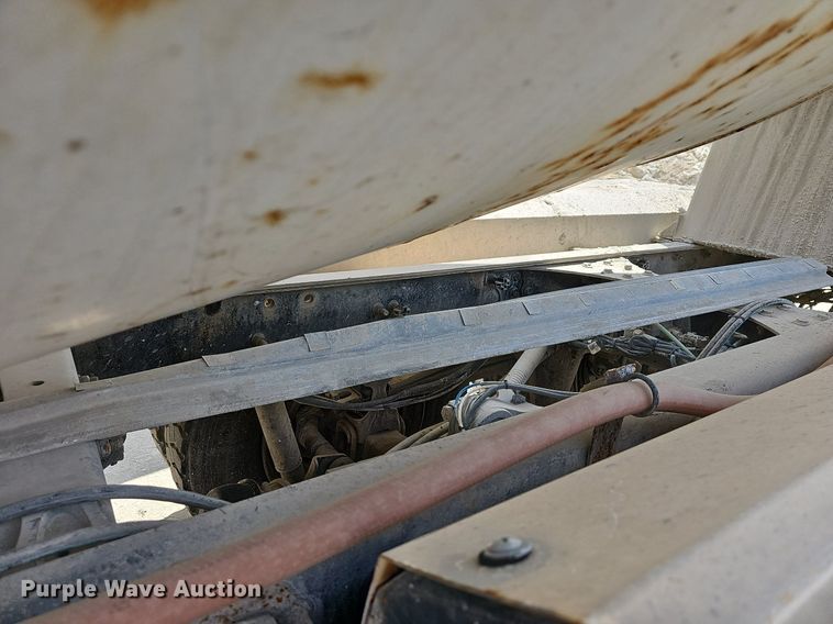 image for item LW9564 2006 Sterling L-Line  ready mix truck