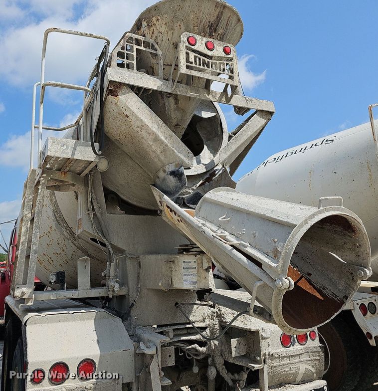 image for item LW9564 2006 Sterling L-Line  ready mix truck