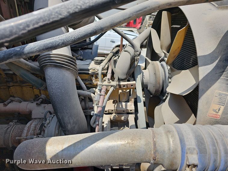 image for item LW9564 2006 Sterling L-Line  ready mix truck