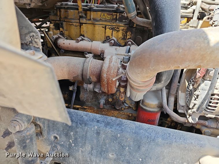 image for item LW9564 2006 Sterling L-Line  ready mix truck