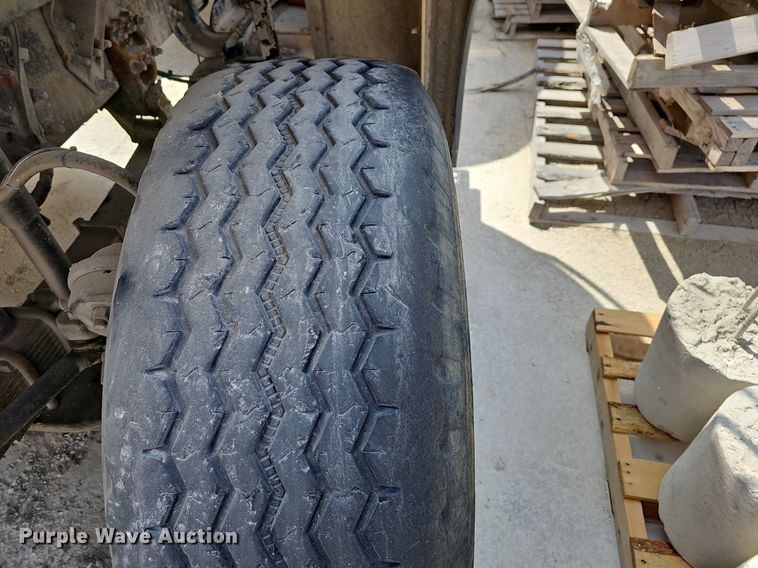 image for item LW9564 2006 Sterling L-Line  ready mix truck