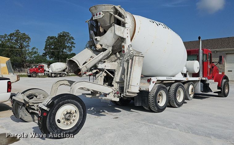 image for item LW9566 2015 Kenworth W900  ready mix truck
