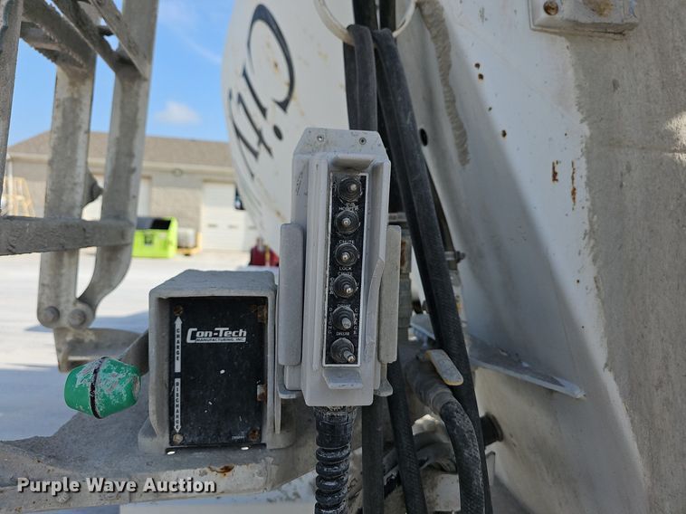 image for item LW9566 2015 Kenworth W900  ready mix truck