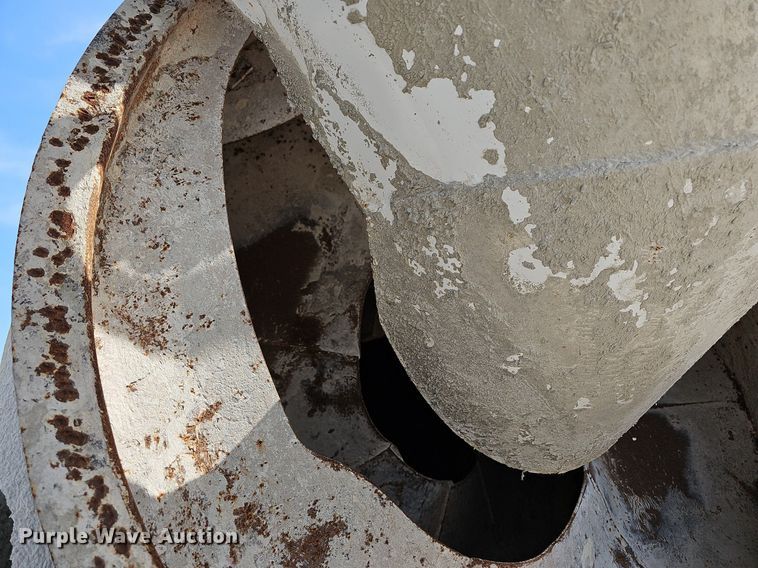 image for item LW9566 2015 Kenworth W900  ready mix truck