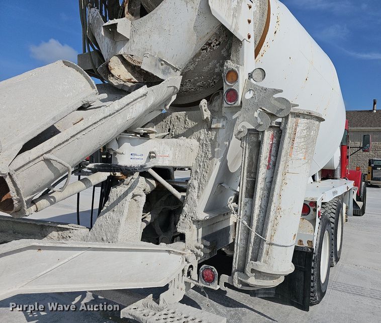 image for item LW9566 2015 Kenworth W900  ready mix truck