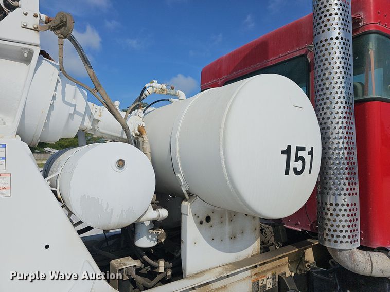 image for item LW9566 2015 Kenworth W900  ready mix truck