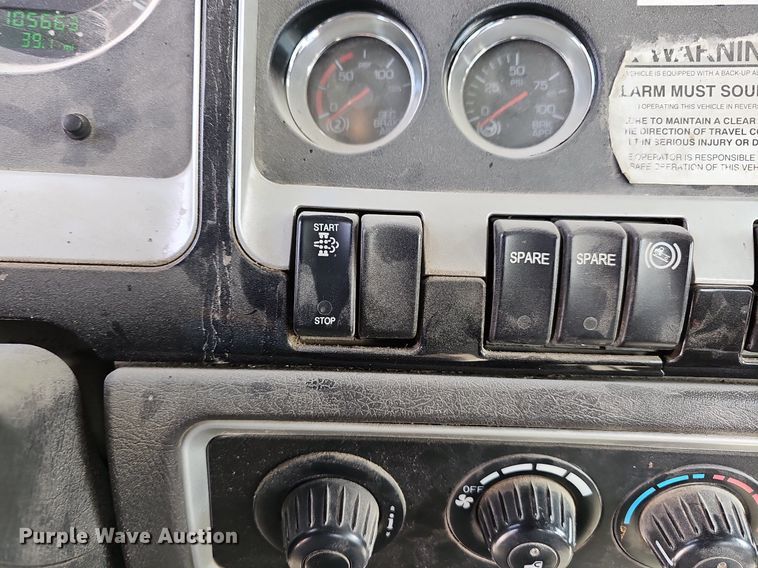 image for item LW9566 2015 Kenworth W900  ready mix truck