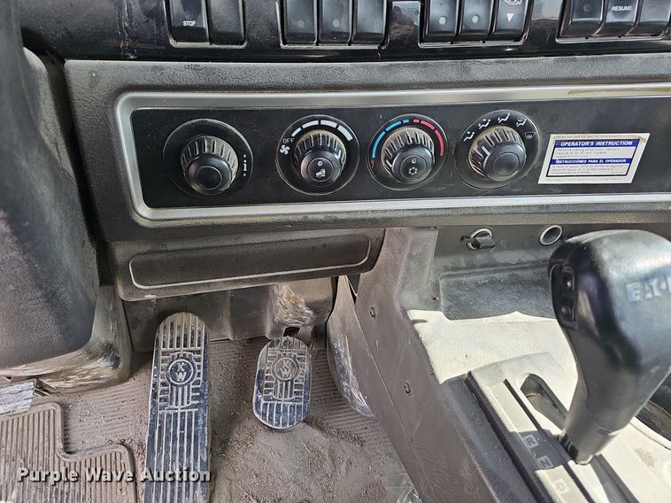 image for item LW9566 2015 Kenworth W900  ready mix truck