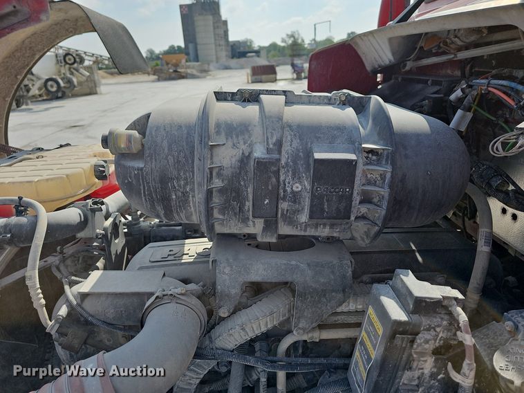 image for item LW9566 2015 Kenworth W900  ready mix truck