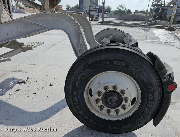 image for item LW9566 2015 Kenworth W900  ready mix truck