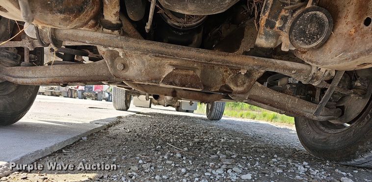 image for item LW9568 1994 Chevrolet C1500  pickup truck