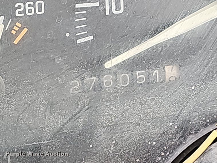 image for item LW9568 1994 Chevrolet C1500  pickup truck