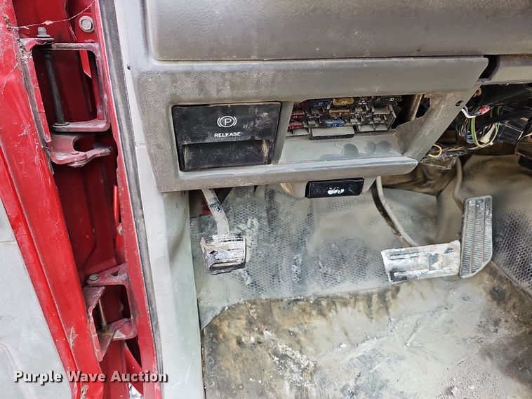 image for item LW9568 1994 Chevrolet C1500  pickup truck