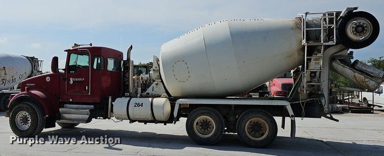 image for item LW9570 2005 Kenworth W900  ready mix truck