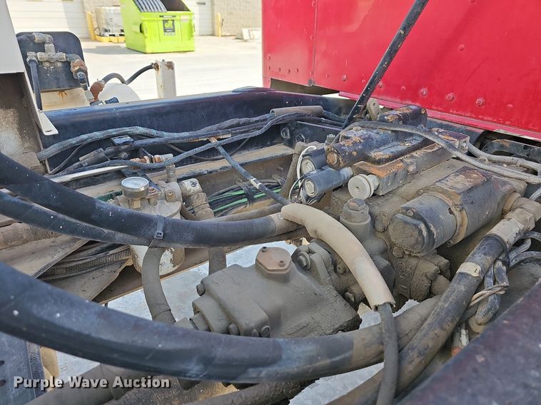 image for item LW9570 2005 Kenworth W900  ready mix truck