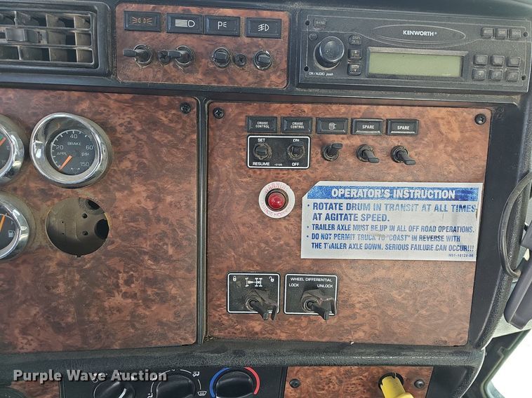 image for item LW9570 2005 Kenworth W900  ready mix truck