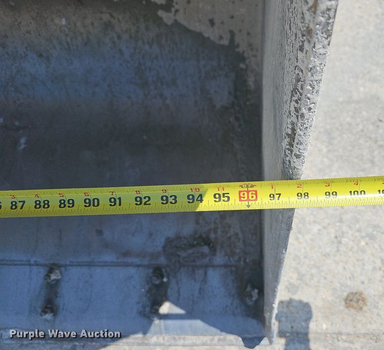 image for item LW9573 1996 Case 621B  wheel loader