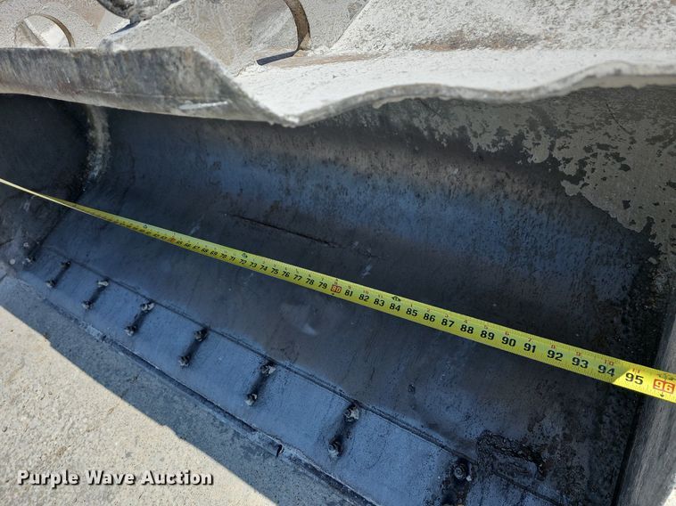 image for item LW9573 1996 Case 621B  wheel loader