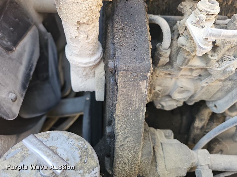 image for item LW9573 1996 Case 621B  wheel loader