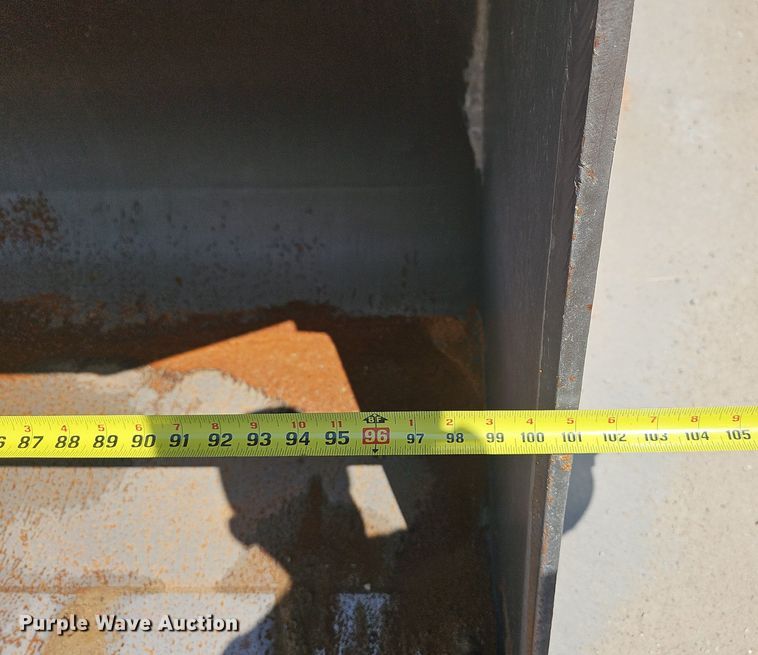 image for item LW9574 1999 Case 621B  wheel loader