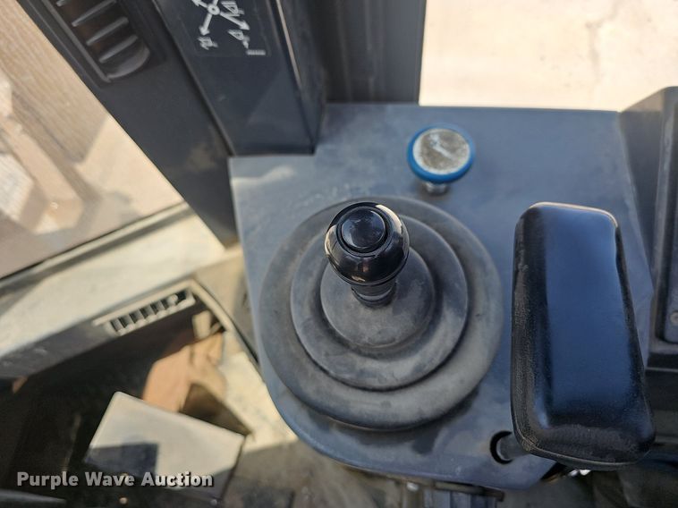 image for item LW9574 1999 Case 621B  wheel loader