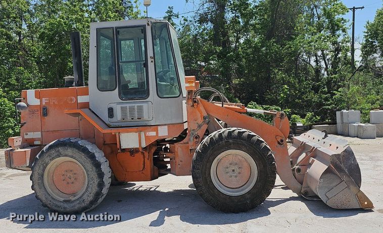 image for item LW9575 1995 Fiat-Allis FR70  wheel loader