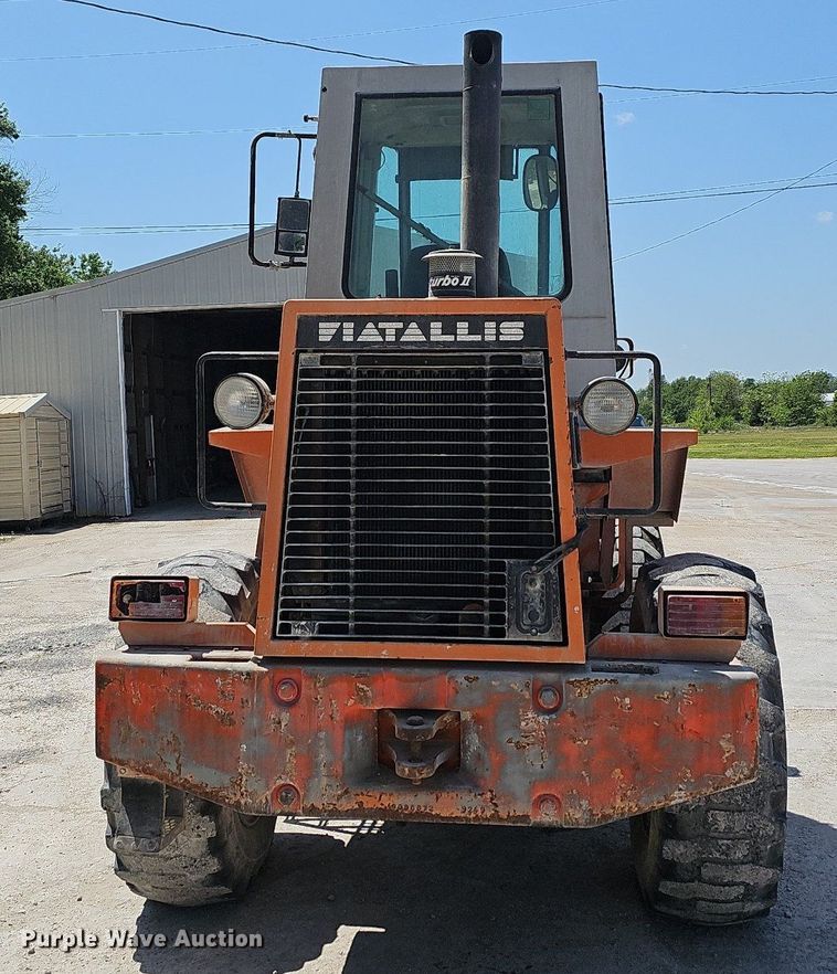 image for item LW9575 1995 Fiat-Allis FR70  wheel loader