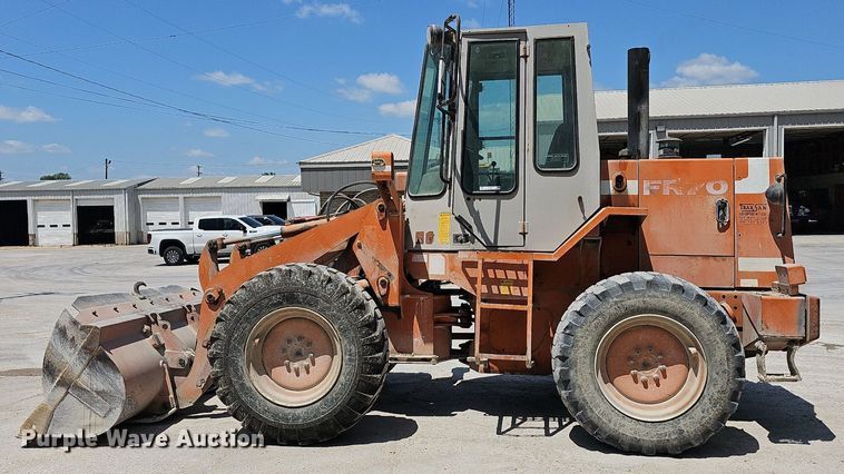 image for item LW9575 1995 Fiat-Allis FR70  wheel loader