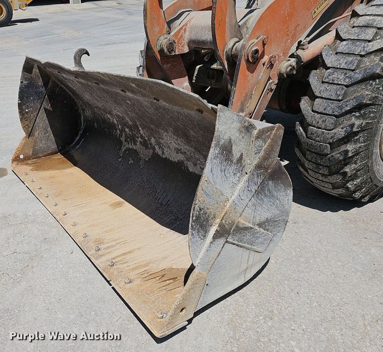 image for item LW9575 1995 Fiat-Allis FR70  wheel loader