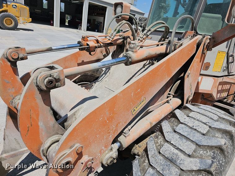 image for item LW9575 1995 Fiat-Allis FR70  wheel loader