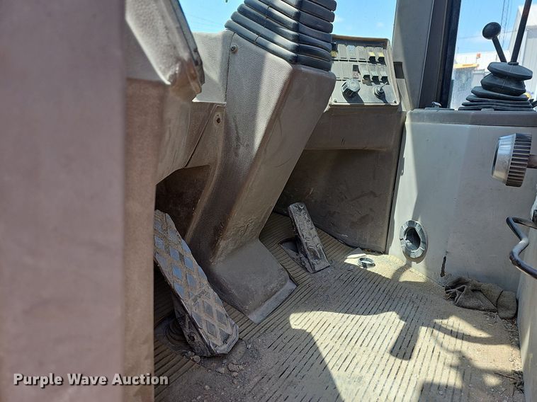 image for item LW9575 1995 Fiat-Allis FR70  wheel loader