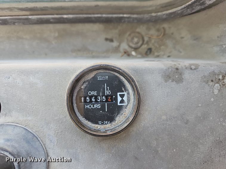 image for item LW9575 1995 Fiat-Allis FR70  wheel loader