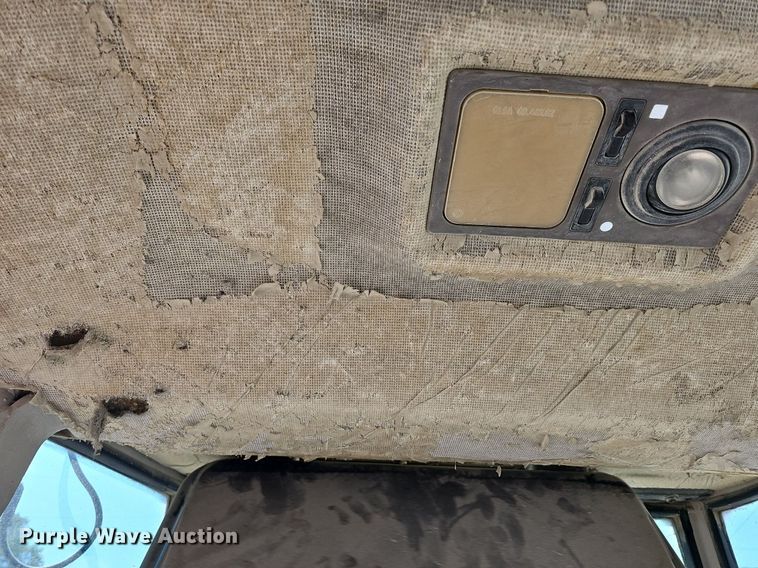 image for item LW9575 1995 Fiat-Allis FR70  wheel loader