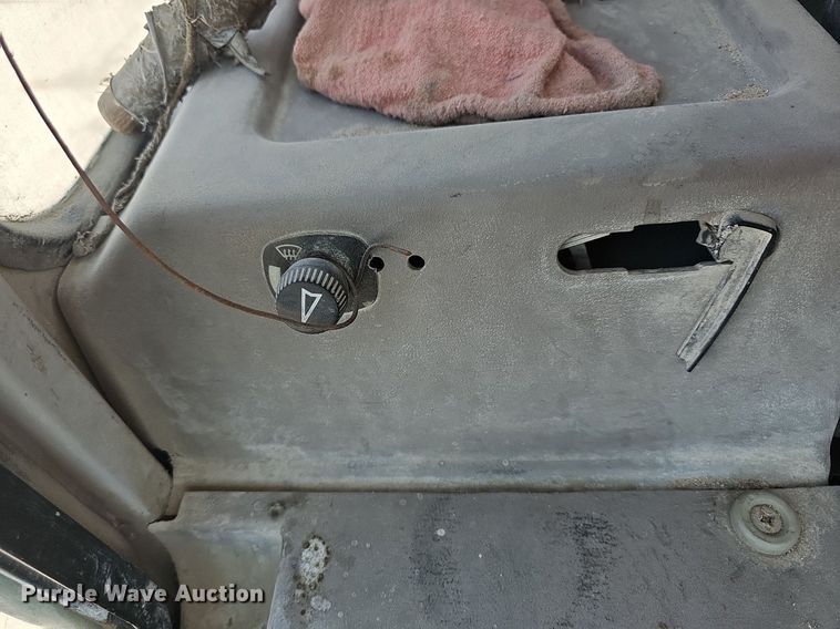 image for item LW9575 1995 Fiat-Allis FR70  wheel loader