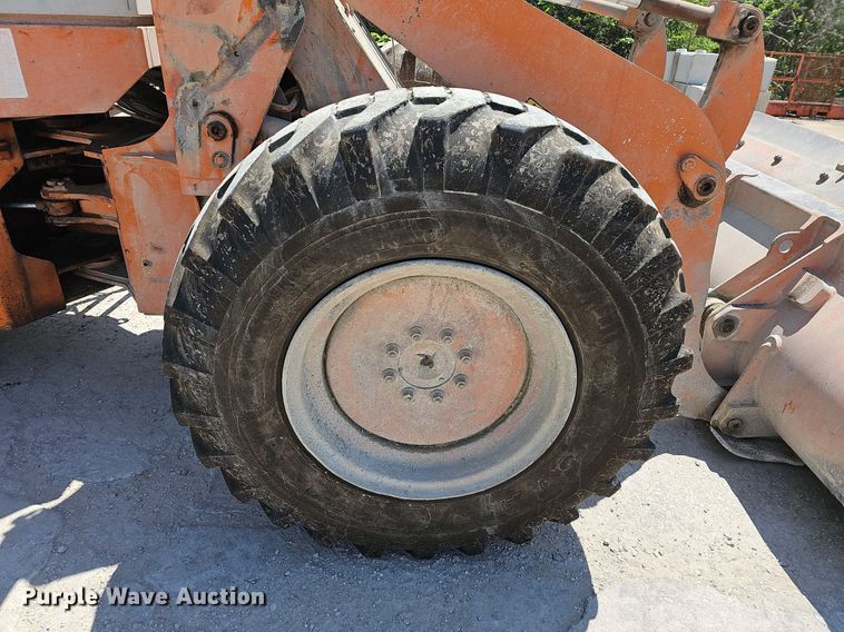 image for item LW9575 1995 Fiat-Allis FR70  wheel loader