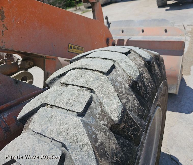 image for item LW9575 1995 Fiat-Allis FR70  wheel loader